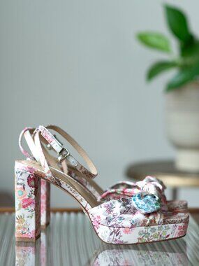 NEW Ted Baker London Satin Pumps